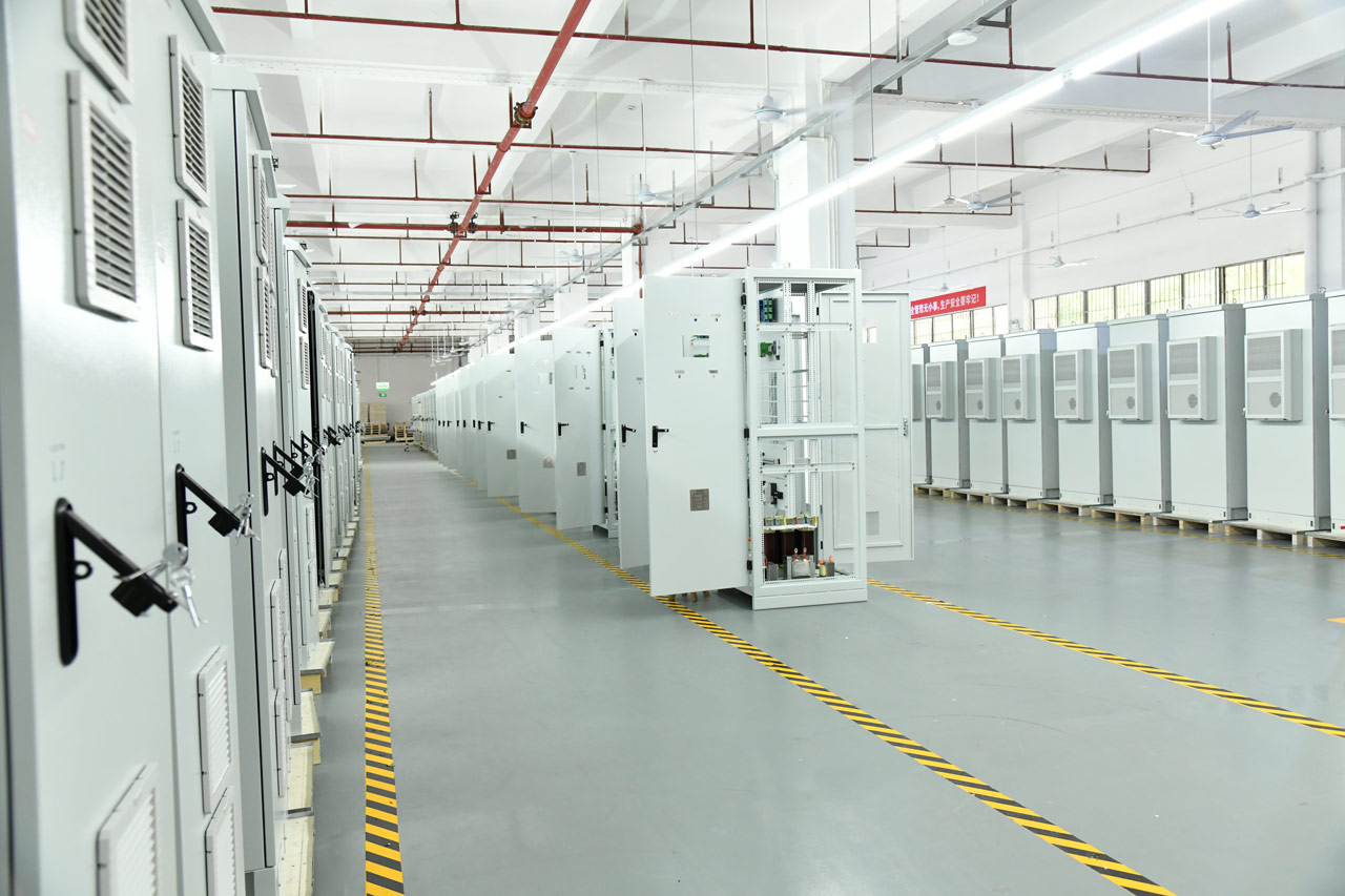 EverExceed : Production à grande échelle réussie de systèmes de redressement pour télécommunications